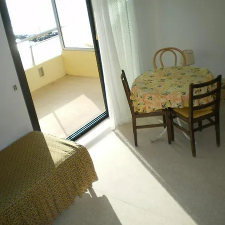 Apartment En Bord De Au Lavandou Avec Terrasse Et Vue Imprenable - Fr-1-308-170 *